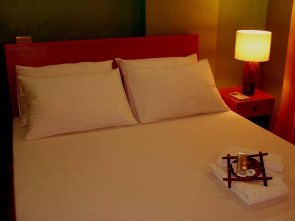 Gran Prix Hotel Pasay Manille Chambre photo